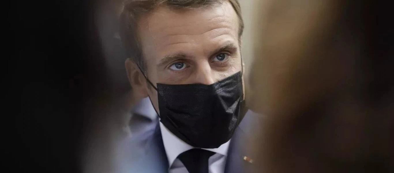 «Βόμβα» από Μακρόν για Pfizer: «Είναι πολλά που δεν γνωρίζουμε για αυτό το εμβόλιο - Πρέπει να είμαστε προσεκτικοί»